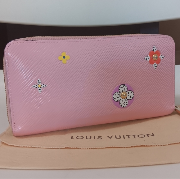 LOUIS VUITTON ✨️ Pink Epi Blooming Flowers Zippy Wallet Rose Ballerine - Picture 3 of 16
